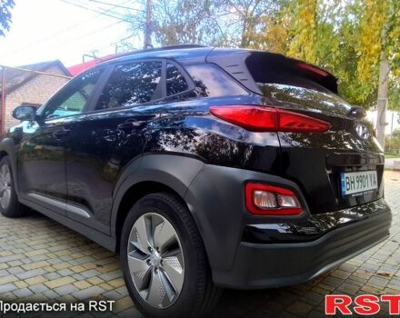 Чорний Хендай Kona, об'ємом двигуна 0 л та пробігом 60 тис. км за 22000 $, фото 6 на Automoto.ua