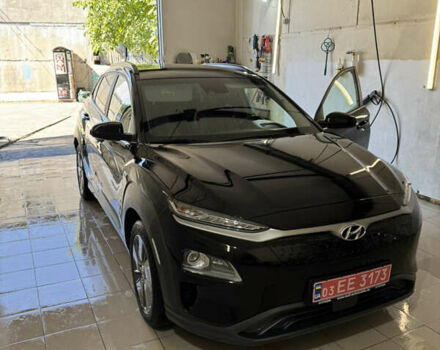 Черный Хендай Kona, объемом двигателя 0 л и пробегом 83 тыс. км за 16900 $, фото 21 на Automoto.ua