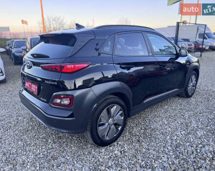 Черный Хендай Kona, объемом двигателя 0 л и пробегом 84 тыс. км за 17789 $, фото 15 на Automoto.ua