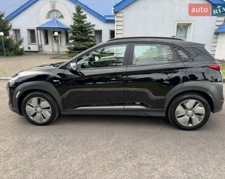 Черный Хендай Kona, объемом двигателя 0 л и пробегом 101 тыс. км за 15500 $, фото 7 на Automoto.ua