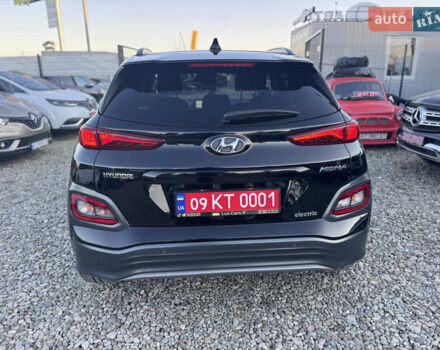 Черный Хендай Kona, объемом двигателя 0 л и пробегом 84 тыс. км за 17789 $, фото 11 на Automoto.ua