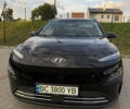 Черный Хендай Kona, объемом двигателя 0 л и пробегом 34 тыс. км за 19800 $, фото 4 на Automoto.ua