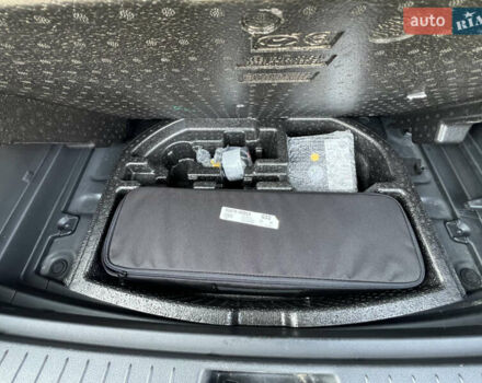 Чорний Хендай Kona, об'ємом двигуна 0 л та пробігом 100 тис. км за 16999 $, фото 32 на Automoto.ua