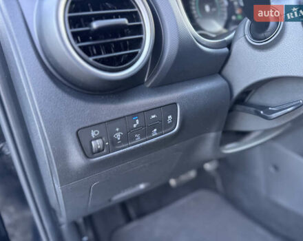 Черный Хендай Kona, объемом двигателя 0 л и пробегом 84 тыс. км за 17789 $, фото 30 на Automoto.ua