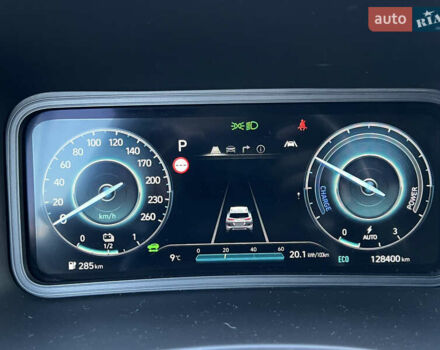 Черный Хендай Kona, объемом двигателя 0 л и пробегом 148 тыс. км за 18700 $, фото 21 на Automoto.ua