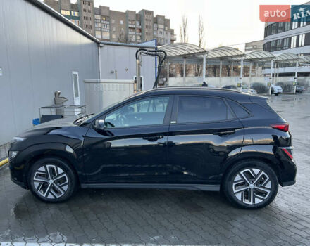 Черный Хендай Kona, объемом двигателя 0 л и пробегом 148 тыс. км за 18700 $, фото 7 на Automoto.ua