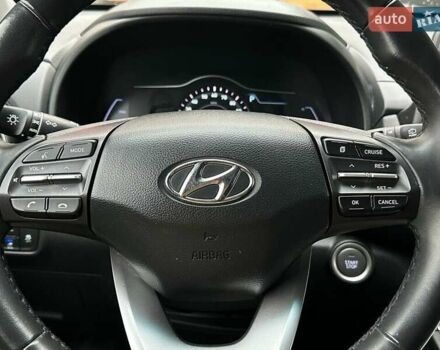 Черный Хендай Kona, объемом двигателя 0 л и пробегом 56 тыс. км за 8200 $, фото 16 на Automoto.ua
