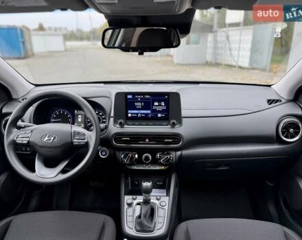 Черный Хендай Kona, объемом двигателя 2 л и пробегом 37 тыс. км за 16900 $, фото 22 на Automoto.ua