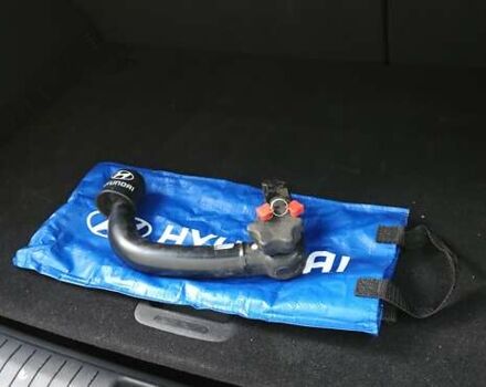 Черный Хендай Kona, объемом двигателя 0 л и пробегом 141 тыс. км за 18350 $, фото 28 на Automoto.ua