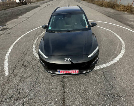Черный Хендай Kona, объемом двигателя 0 л и пробегом 61 тыс. км за 18100 $, фото 4 на Automoto.ua