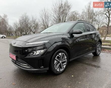 Черный Хендай Kona, объемом двигателя 0 л и пробегом 94 тыс. км за 19450 $, фото 3 на Automoto.ua