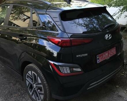 Черный Хендай Kona, объемом двигателя 0 л и пробегом 141 тыс. км за 18350 $, фото 4 на Automoto.ua