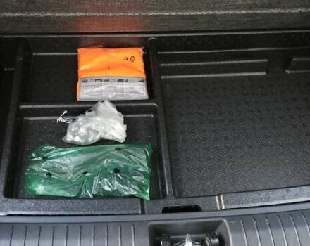 Черный Хендай Kona, объемом двигателя 0 л и пробегом 141 тыс. км за 18350 $, фото 29 на Automoto.ua