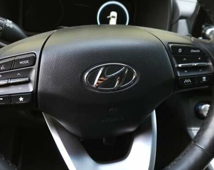 Черный Хендай Kona, объемом двигателя 0 л и пробегом 141 тыс. км за 18350 $, фото 13 на Automoto.ua