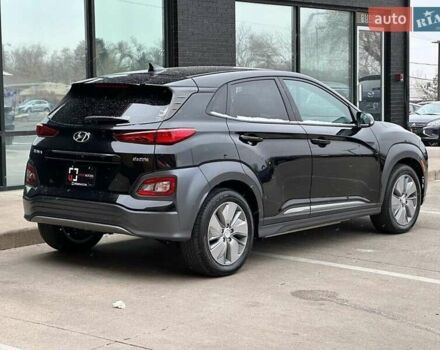 Черный Хендай Kona, объемом двигателя 0 л и пробегом 56 тыс. км за 8200 $, фото 8 на Automoto.ua