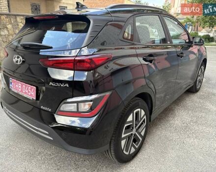 Черный Хендай Kona, объемом двигателя 0 л и пробегом 27 тыс. км за 17350 $, фото 6 на Automoto.ua