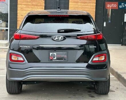 Черный Хендай Kona, объемом двигателя 0 л и пробегом 56 тыс. км за 8200 $, фото 7 на Automoto.ua