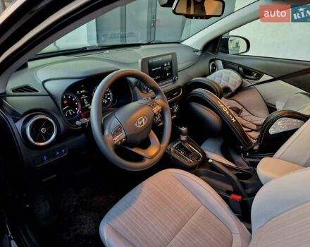 Черный Хендай Kona, объемом двигателя 2 л и пробегом 10 тыс. км за 22000 $, фото 9 на Automoto.ua