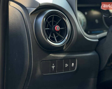 Черный Хендай Kona, объемом двигателя 1.6 л и пробегом 37 тыс. км за 21890 $, фото 9 на Automoto.ua