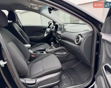 Черный Хендай Kona, объемом двигателя 2 л и пробегом 37 тыс. км за 16900 $, фото 29 на Automoto.ua