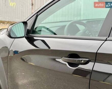 Черный Хендай Kona, объемом двигателя 2 л и пробегом 37 тыс. км за 16900 $, фото 10 на Automoto.ua