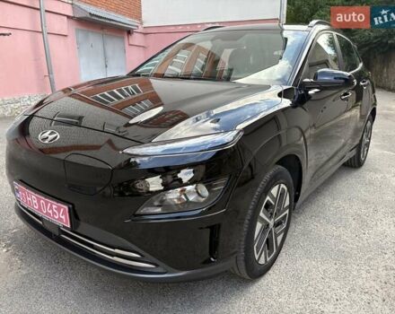 Черный Хендай Kona, объемом двигателя 0 л и пробегом 27 тыс. км за 17350 $, фото 1 на Automoto.ua