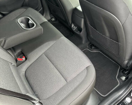 Черный Хендай Kona, объемом двигателя 0 л и пробегом 61 тыс. км за 18100 $, фото 12 на Automoto.ua