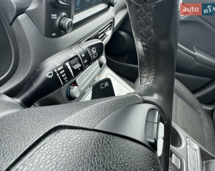 Чорний Хендай Kona, об'ємом двигуна 0 л та пробігом 80 тис. км за 15800 $, фото 17 на Automoto.ua