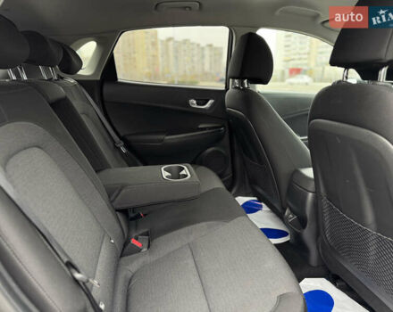 Чорний Хендай Kona, об'ємом двигуна 0 л та пробігом 36 тис. км за 18700 $, фото 52 на Automoto.ua