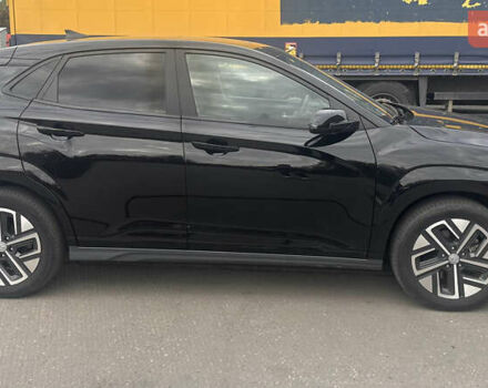 Черный Хендай Kona, объемом двигателя 0 л и пробегом 42 тыс. км за 18500 $, фото 39 на Automoto.ua