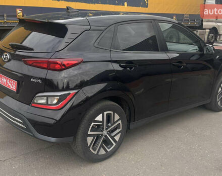 Черный Хендай Kona, объемом двигателя 0 л и пробегом 42 тыс. км за 18500 $, фото 3 на Automoto.ua