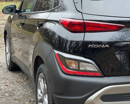 Черный Хендай Kona, объемом двигателя 2 л и пробегом 85 тыс. км за 19000 $, фото 13 на Automoto.ua
