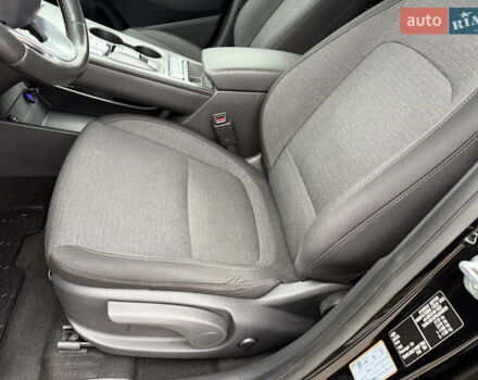 Черный Хендай Kona, объемом двигателя 0 л и пробегом 74 тыс. км за 20900 $, фото 9 на Automoto.ua