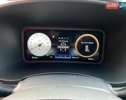 Чорний Хендай Kona, об'ємом двигуна 0 л та пробігом 5 тис. км за 21000 $, фото 15 на Automoto.ua