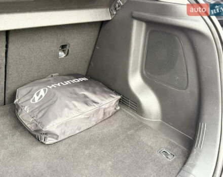 Черный Хендай Kona, объемом двигателя 0 л и пробегом 156 тыс. км за 19800 $, фото 42 на Automoto.ua