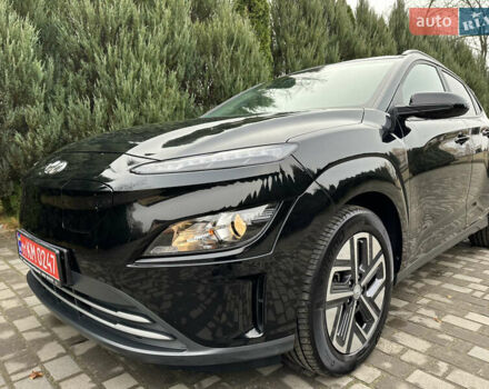 Чорний Хендай Kona, об'ємом двигуна 0 л та пробігом 54 тис. км за 16800 $, фото 8 на Automoto.ua