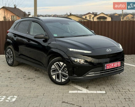 Чорний Хендай Kona, об'ємом двигуна 0 л та пробігом 16 тис. км за 18000 $, фото 4 на Automoto.ua
