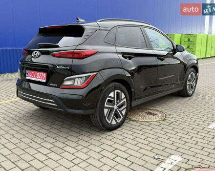 Черный Хендай Kona, объемом двигателя 0 л и пробегом 156 тыс. км за 19800 $, фото 15 на Automoto.ua