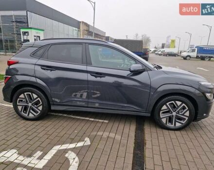 Черный Хендай Kona, объемом двигателя 0 л и пробегом 18 тыс. км за 22800 $, фото 11 на Automoto.ua