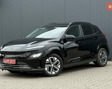 Черный Хендай Kona, объемом двигателя 0 л и пробегом 134 тыс. км за 20999 $, фото 3 на Automoto.ua