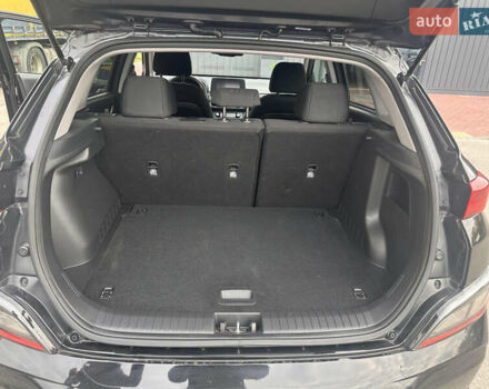 Черный Хендай Kona, объемом двигателя 0 л и пробегом 42 тыс. км за 18500 $, фото 32 на Automoto.ua