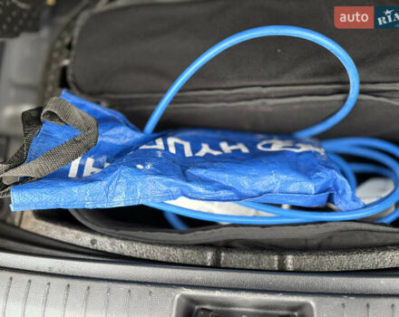 Черный Хендай Kona, объемом двигателя 0 л и пробегом 156 тыс. км за 19800 $, фото 44 на Automoto.ua