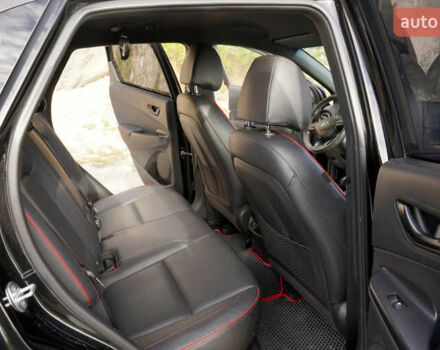 Черный Хендай Kona, объемом двигателя 0 л и пробегом 68 тыс. км за 21000 $, фото 1 на Automoto.ua