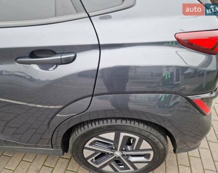 Черный Хендай Kona, объемом двигателя 0 л и пробегом 18 тыс. км за 22800 $, фото 3 на Automoto.ua