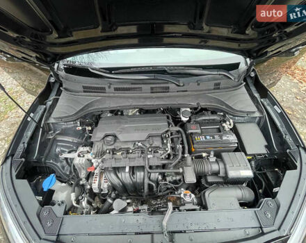 Черный Хендай Kona, объемом двигателя 2 л и пробегом 85 тыс. км за 19000 $, фото 15 на Automoto.ua