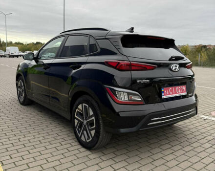 Черный Хендай Kona, объемом двигателя 0 л и пробегом 156 тыс. км за 19800 $, фото 3 на Automoto.ua