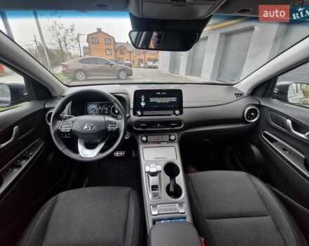 Черный Хендай Kona, объемом двигателя 0 л и пробегом 18 тыс. км за 22800 $, фото 30 на Automoto.ua