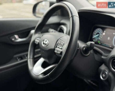 Чорний Хендай Kona, об'ємом двигуна 0 л та пробігом 36 тис. км за 18700 $, фото 50 на Automoto.ua