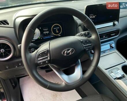 Чорний Хендай Kona, об'ємом двигуна 0 л та пробігом 5 тис. км за 21000 $, фото 14 на Automoto.ua