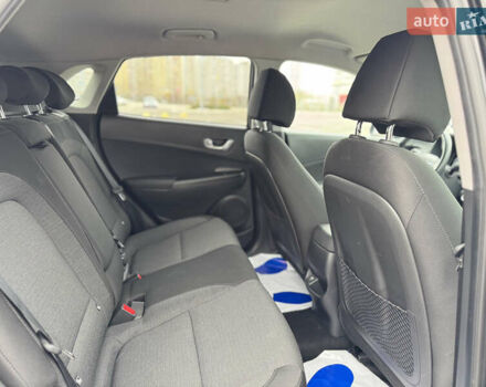 Чорний Хендай Kona, об'ємом двигуна 0 л та пробігом 36 тис. км за 18700 $, фото 51 на Automoto.ua